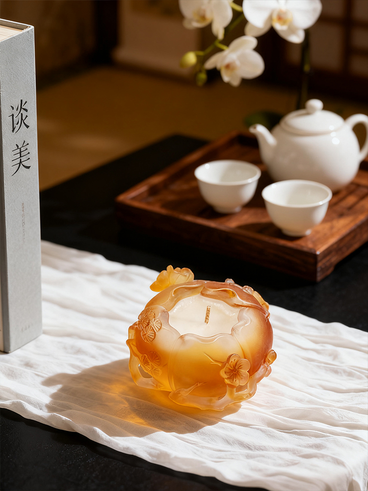 Bougeoirs et lampes d'ambiance en verre de cristal coloré