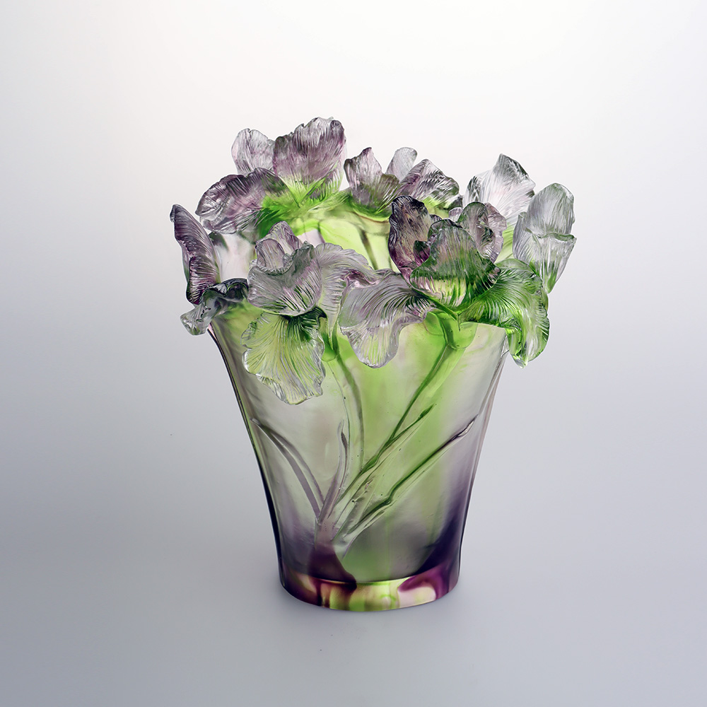 Vase en verre cristal pour les arrangements floraux du salon ; Vase artistique en verre cristal; Décoration d'intérieur ; Ornement de table à manger ; « Vase à iris »