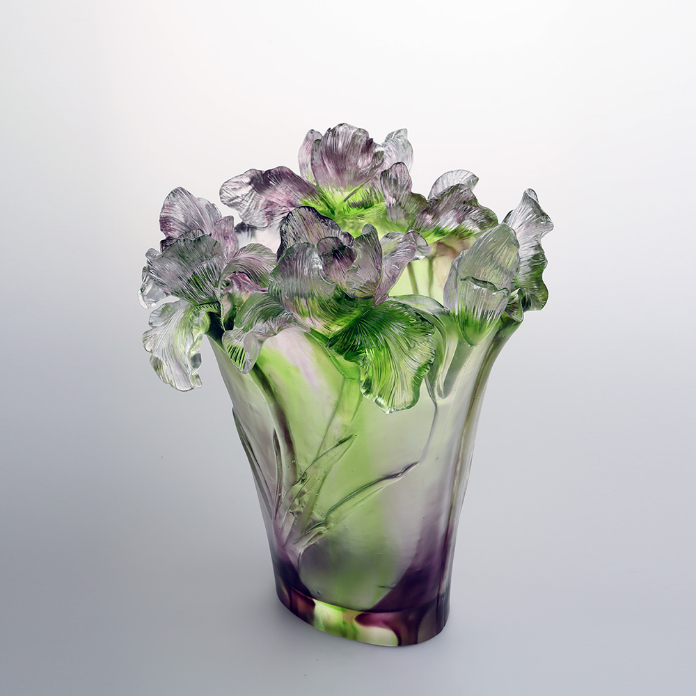 Vase en verre cristal pour les arrangements floraux du salon ; Vase artistique en verre cristal; Décoration d'intérieur ; Ornement de table à manger ; « Vase à iris »
