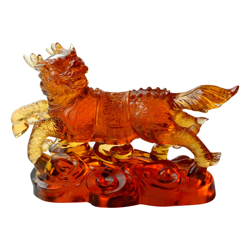 Ornements de bête mythique en verre ambre