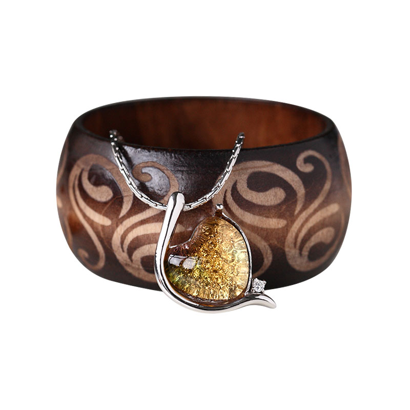 Bracelet de couleur argentée élégante incrustée de pendentif en verre